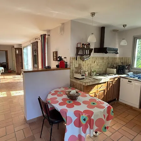 Dans Les Pins, Proche Plage, Animaux Admis - Fr-1-22-371 * La Tranche-sur-Mer